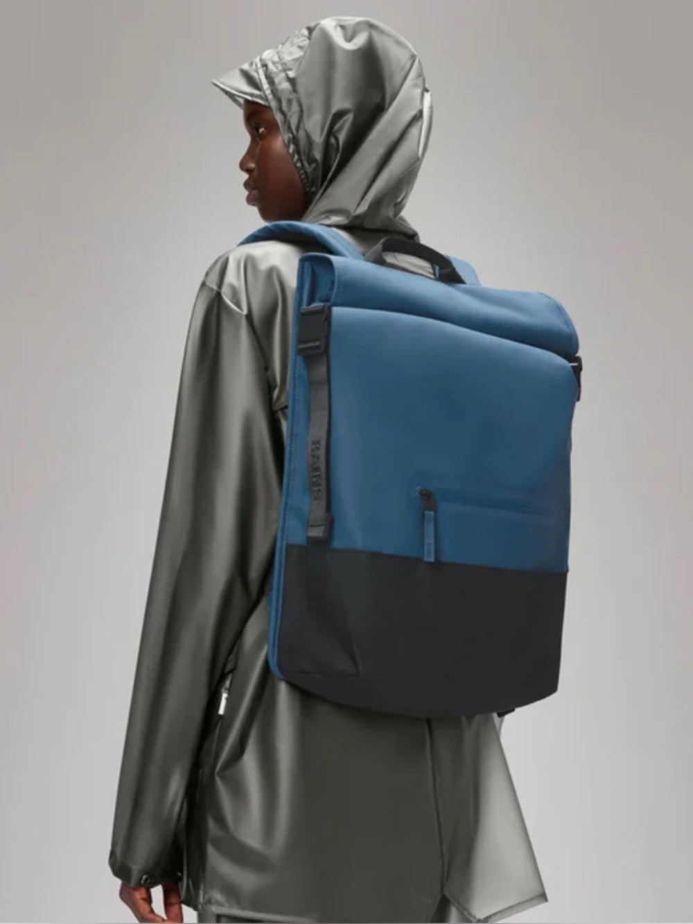 RAINS Trail Rolltop Bag Luggage Backpack - Blue Pulse Black $185 NEW NWT